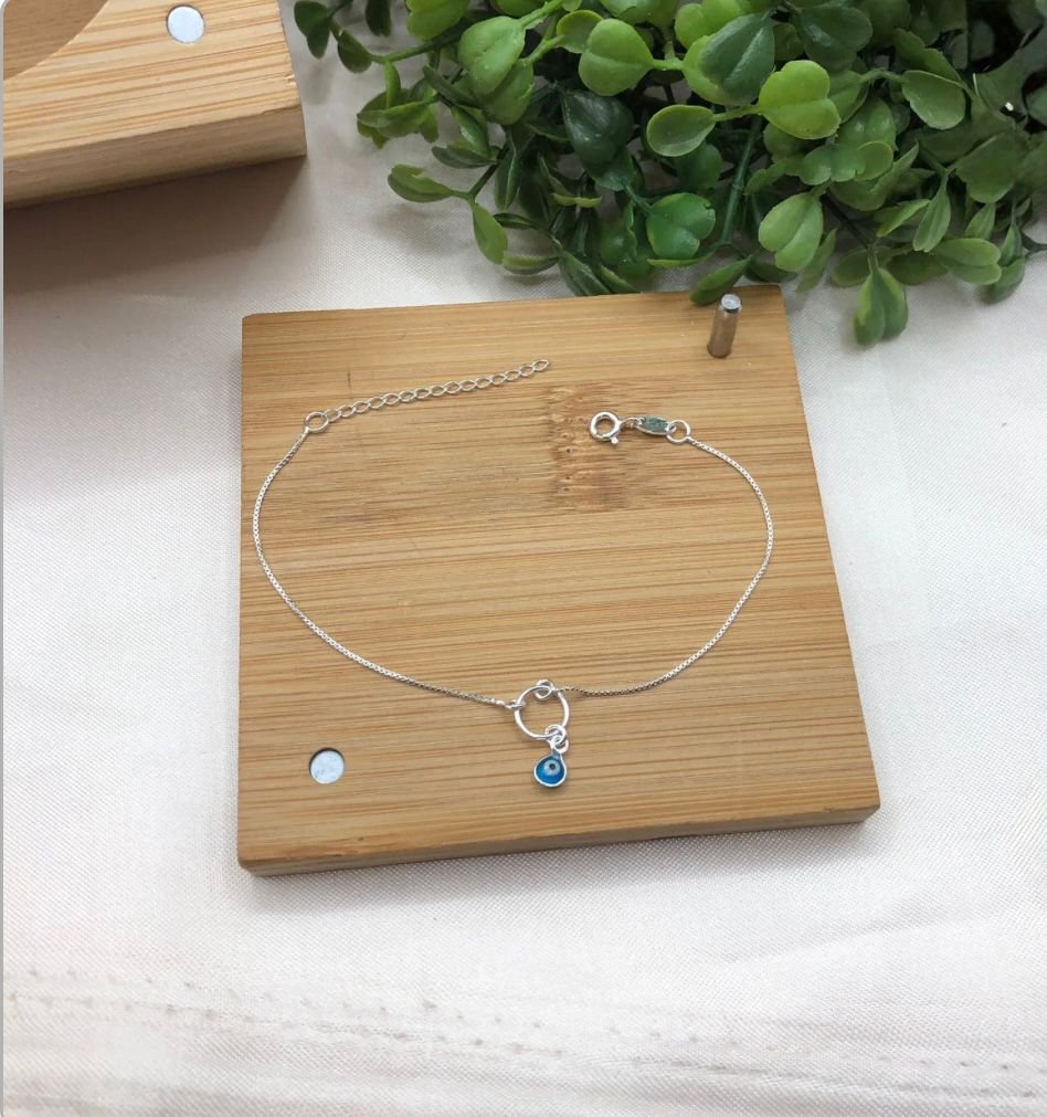 Pulseira pingente central vazado com olho grego ILUSTRATIVA