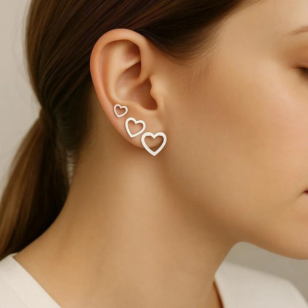 Trio brinco de coração chapinha vazado